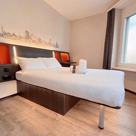 Easyhotel Zuerich Main Station Luaran gambar