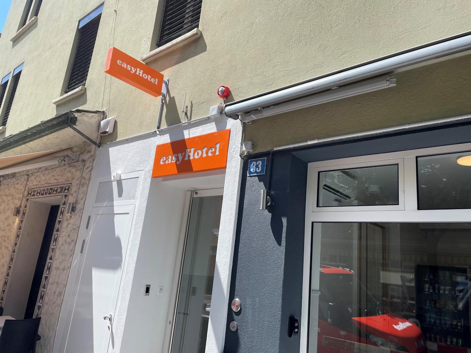 Easyhotel Zuerich Main Station Luaran gambar